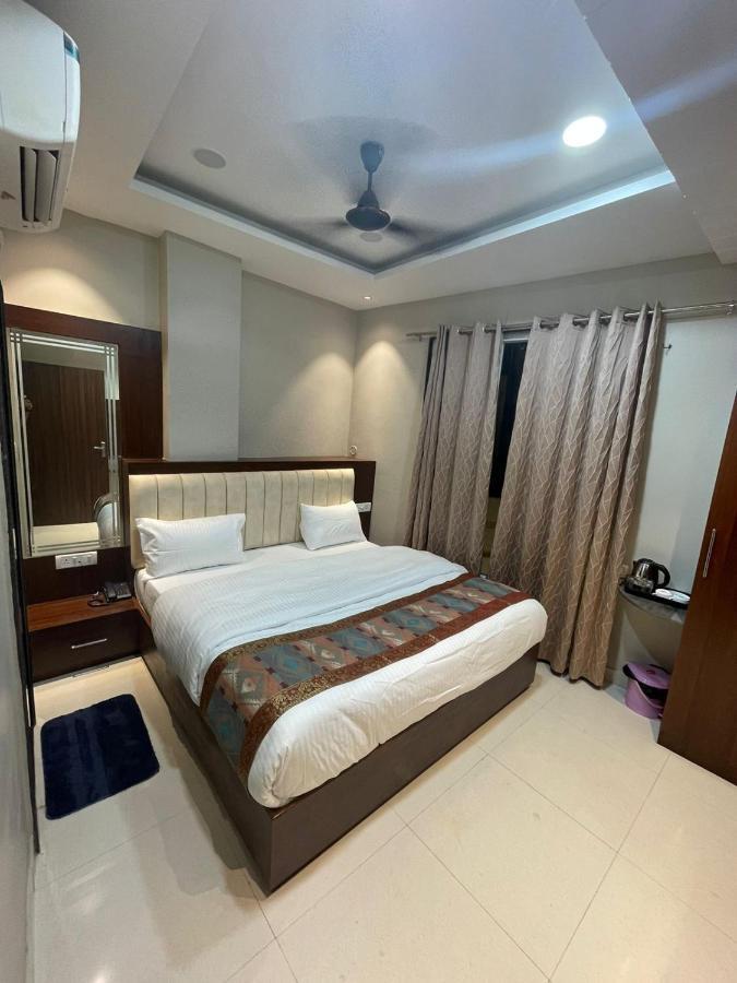 Vishwanath Inn Bénarès Extérieur photo