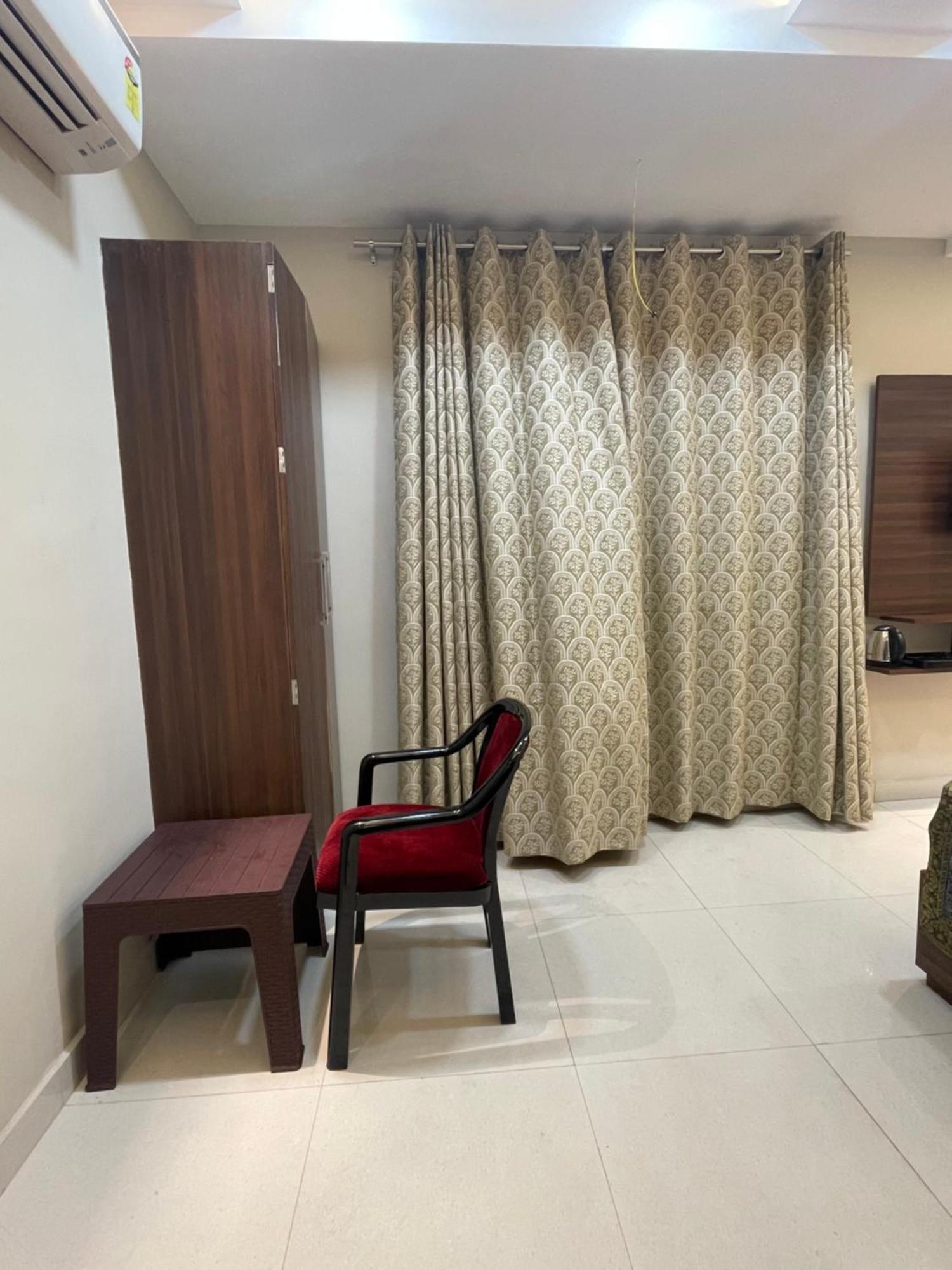 Vishwanath Inn Bénarès Extérieur photo
